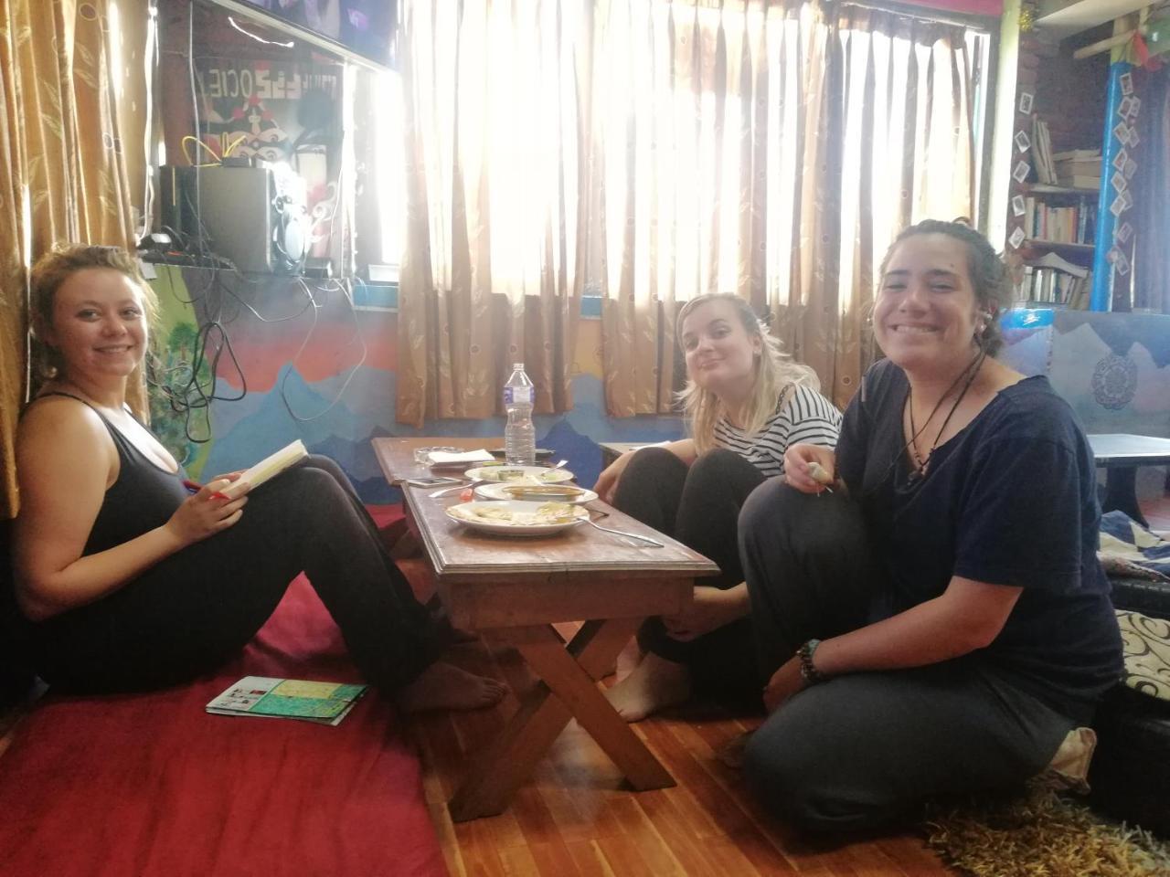 Fireflies Hostel Katmandu Eksteriør bilde