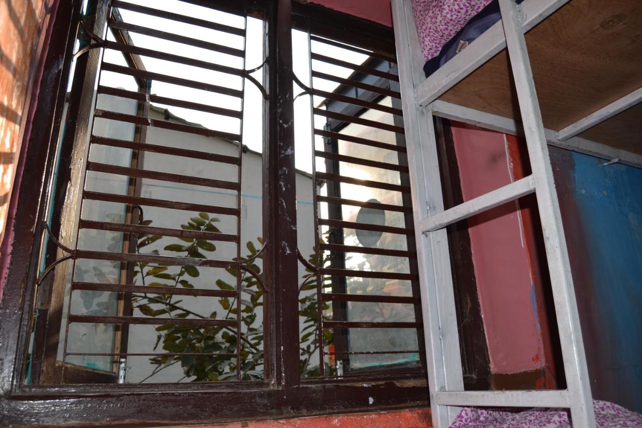 Fireflies Hostel Katmandu Eksteriør bilde
