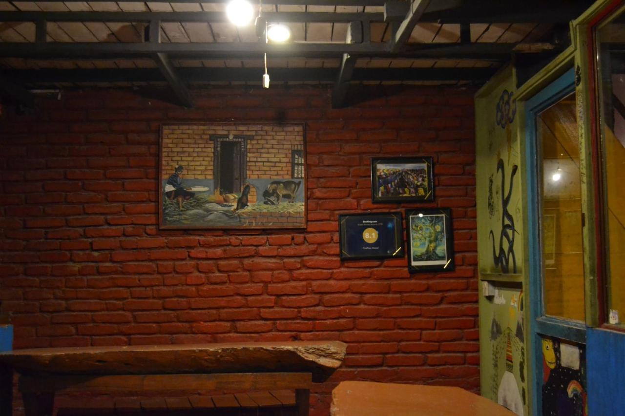 Fireflies Hostel Katmandu Eksteriør bilde